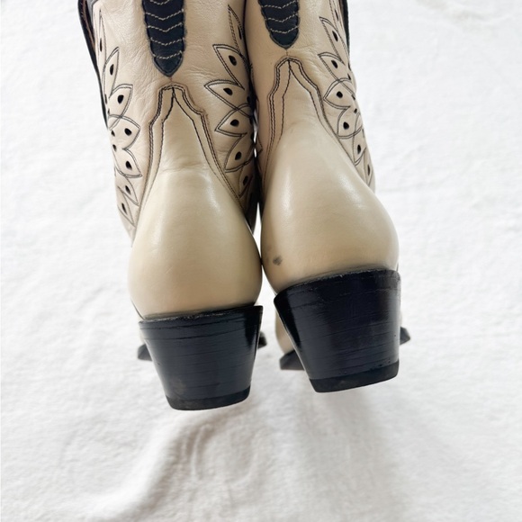 Heritage scorpion boots - Picture 6 of 9